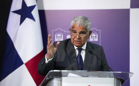 Panama President Rules Out Talks With Trump Over Canal Threat