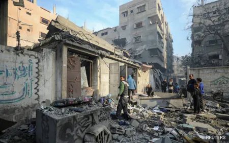 Israeli Strikes Kill Nine People In Gaza As Truce Talks Resume In Qatar