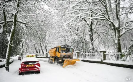 Snow, Ice Disrupt New Year Holiday Travel Season In Europe