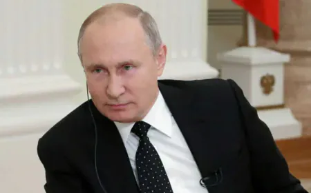 Putin Stole Over $1 Trillion From His Own People, Claims Kremlin Critic