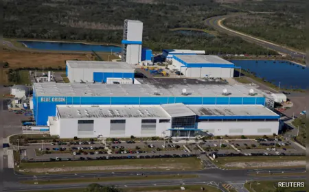 Bezos's Blue Origin Set To Launch 'New Glenn', Challenger To Musk's SpaceX