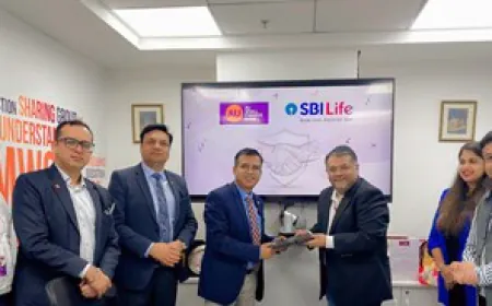 SBI Life Insurance joins hands with AU Small Finance Bank to make comprehensive insurance solutions accessible across India
