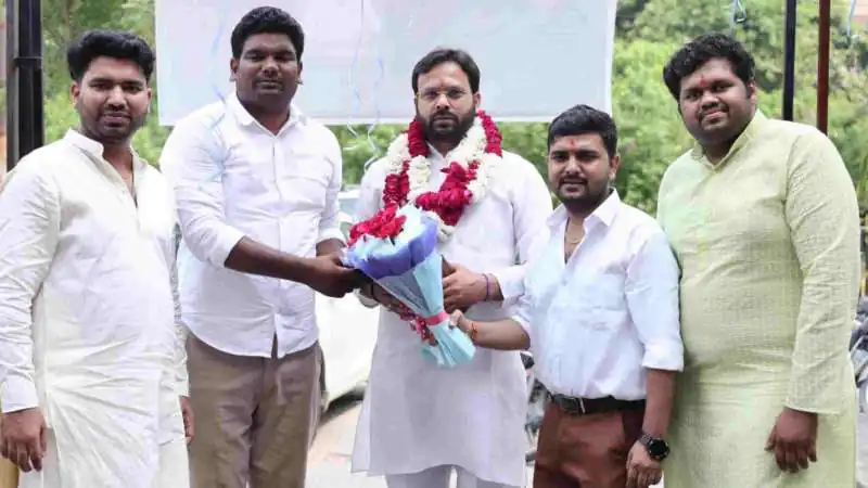 Elite Owl Café Officially Inaugurated in Vasundhara, Ghaziabad; MLA Shri Sanjeev Sharma Leads the Ribbon-Cutting Ceremony